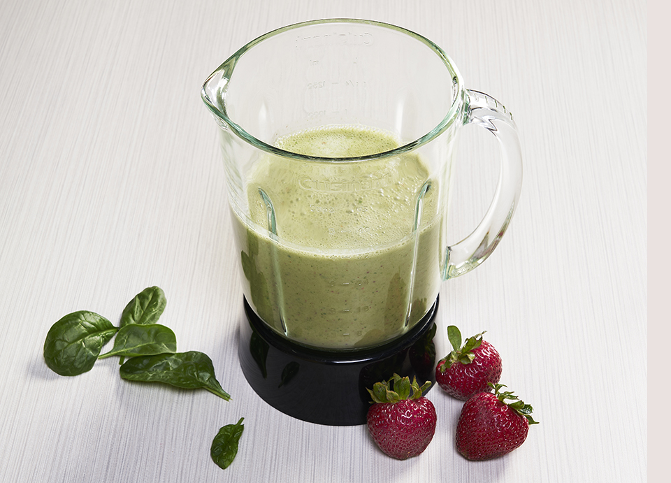 Spinach strawberry booster