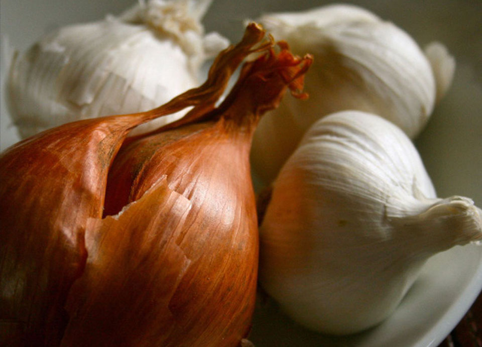 shallot and garlic
