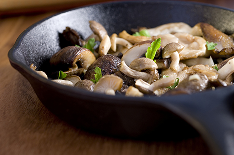 Delicious roasted mushrooms served in a pan