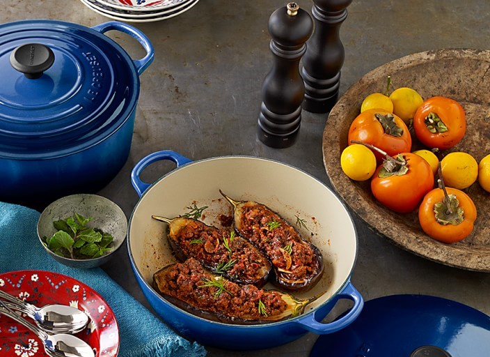 le-creuset-cast-iron-chefs-oven-CROPPED